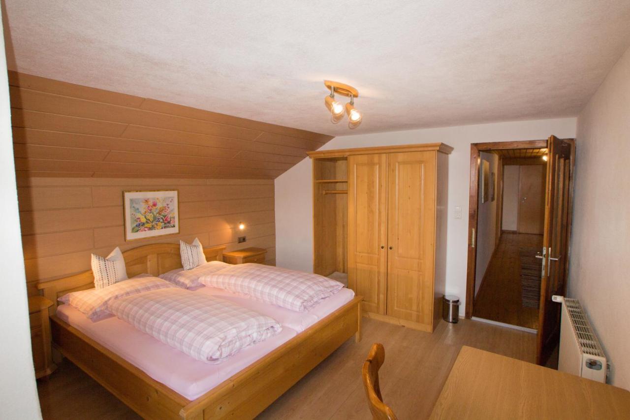 Kehrerhof Hotel Ellbogen ภายนอก รูปภาพ